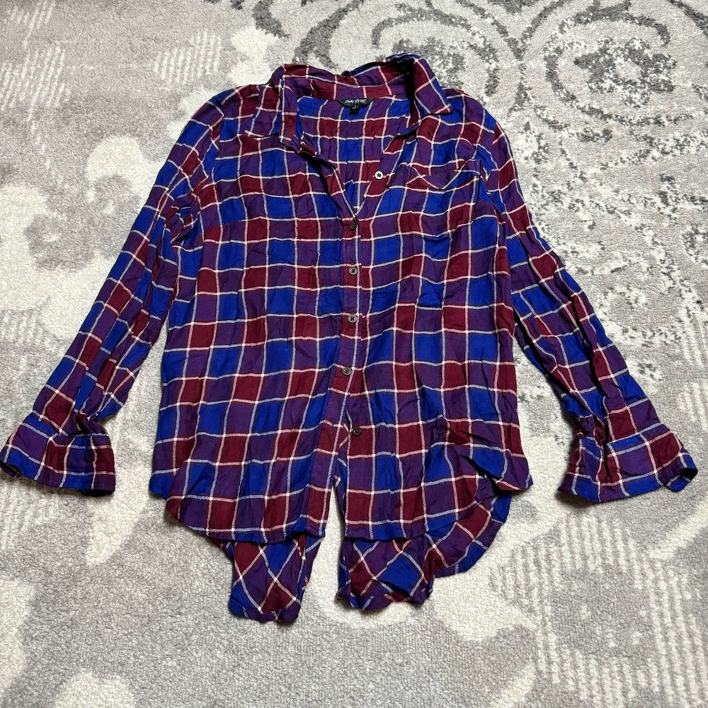Lucky Brand Red and Blue Plaid Long Sleeve Split Back Button Down Shirt